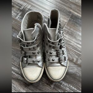 Ash Kids leather zipper high tops with studs, great condition